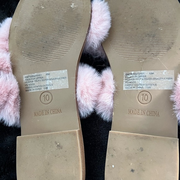 STEVE MADDEN Enite Slide Sandal Pink Faux Fur Furry Slip On Slippers Shoes 10 - Picture 5 of 5